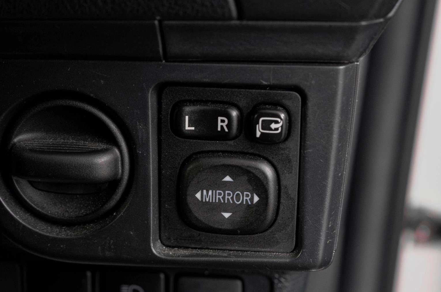 Toyota Corolla Fielder 19 из 21