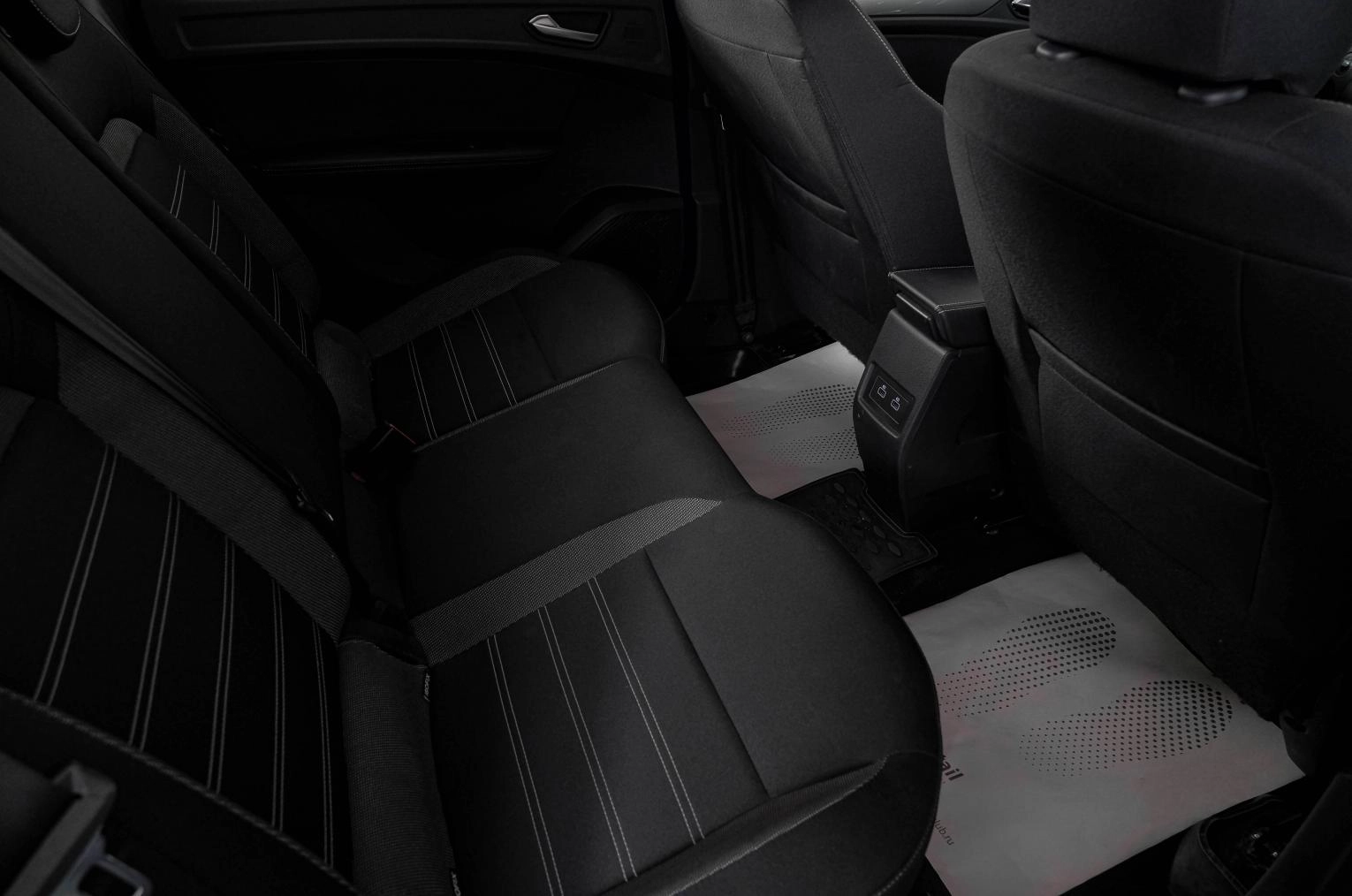 Renault Arkana 10 из 23