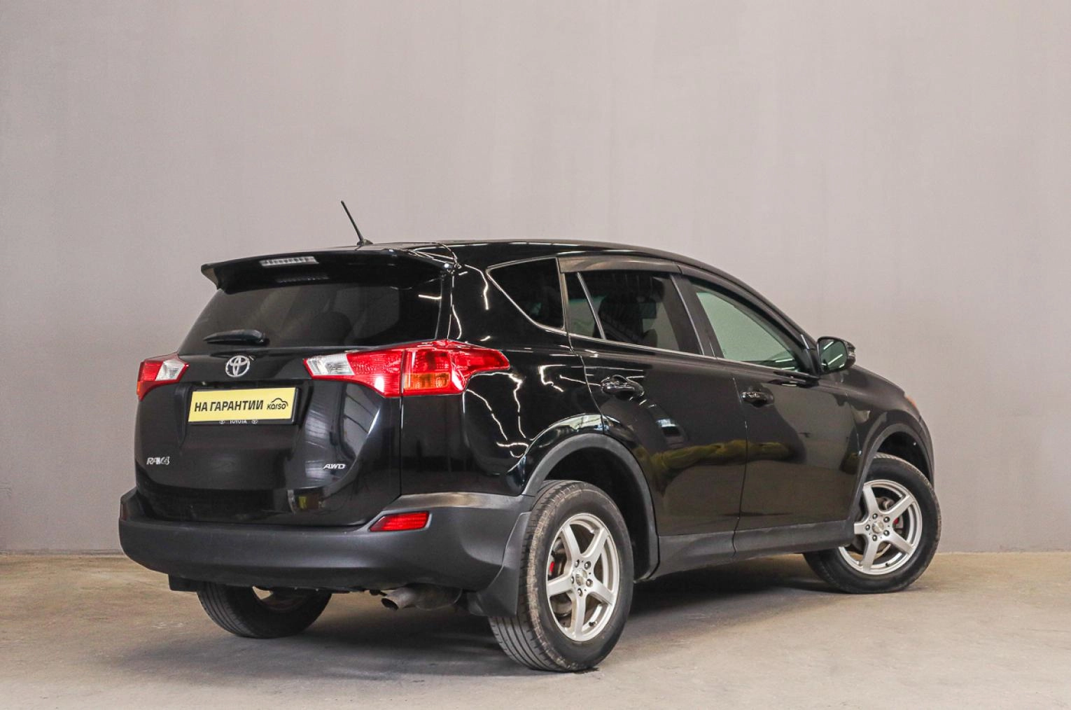 Toyota RAV4 6 из 18