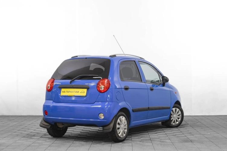 Chevrolet Spark 4 из 5
