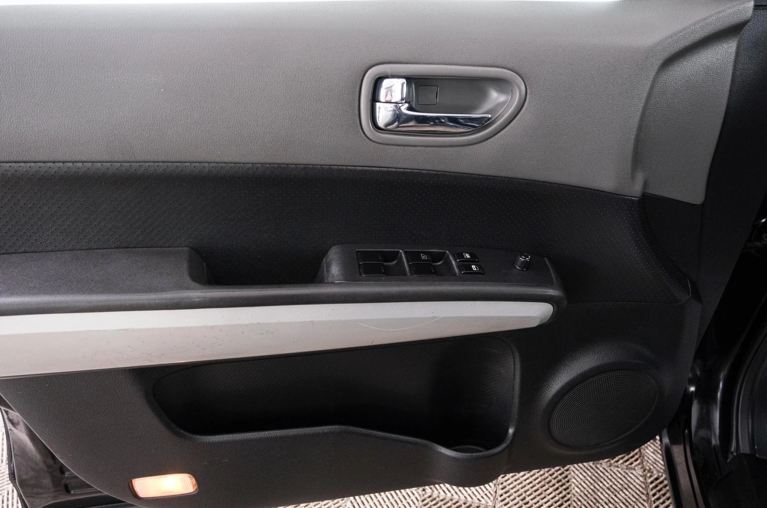 Nissan X-Trail 21 из 24