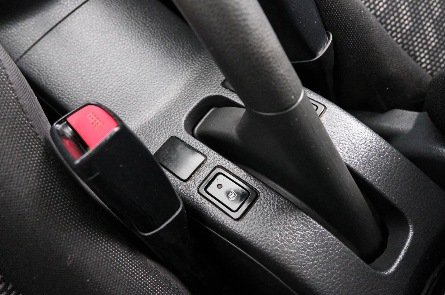 Suzuki SX4 18 из 23