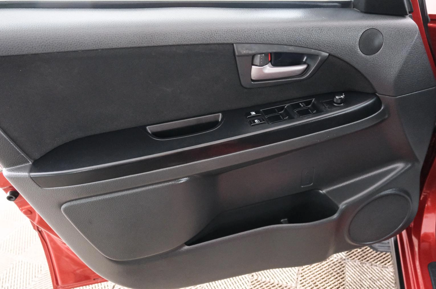 Suzuki SX4 20 из 23