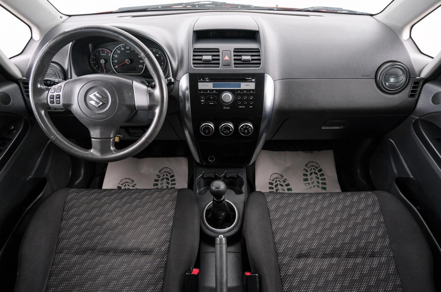 Suzuki SX4 10 из 23