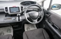 Honda Freed 9 из 23