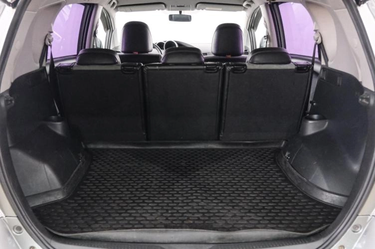 Toyota Verso 22 из 22