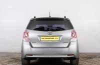 Toyota Verso 5 из 22