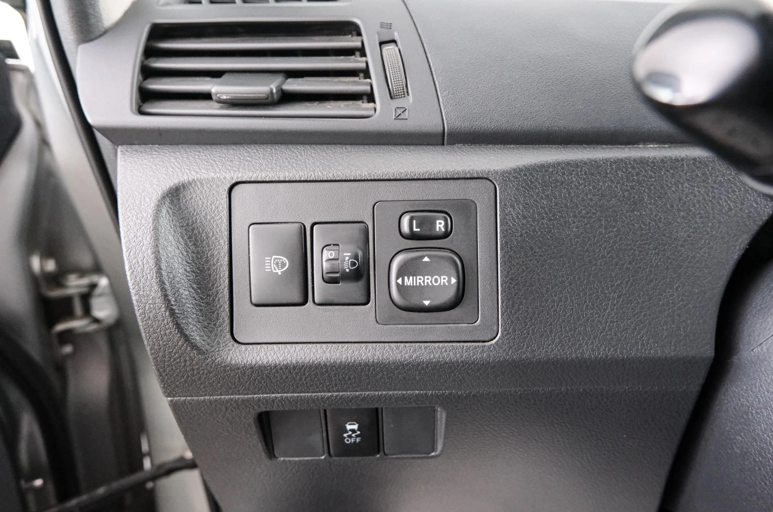 Toyota Verso 18 из 22