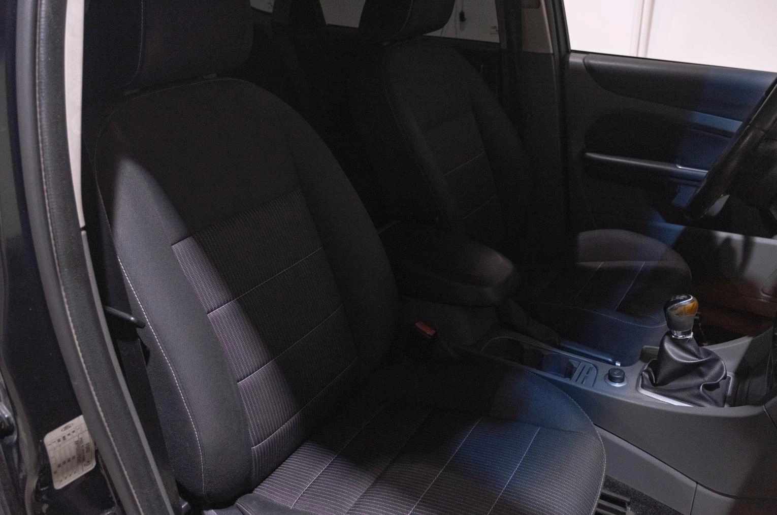 Ford Focus 18 из 21