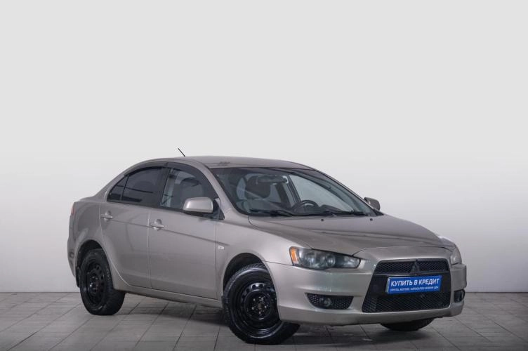 Mitsubishi Lancer 1 из 5