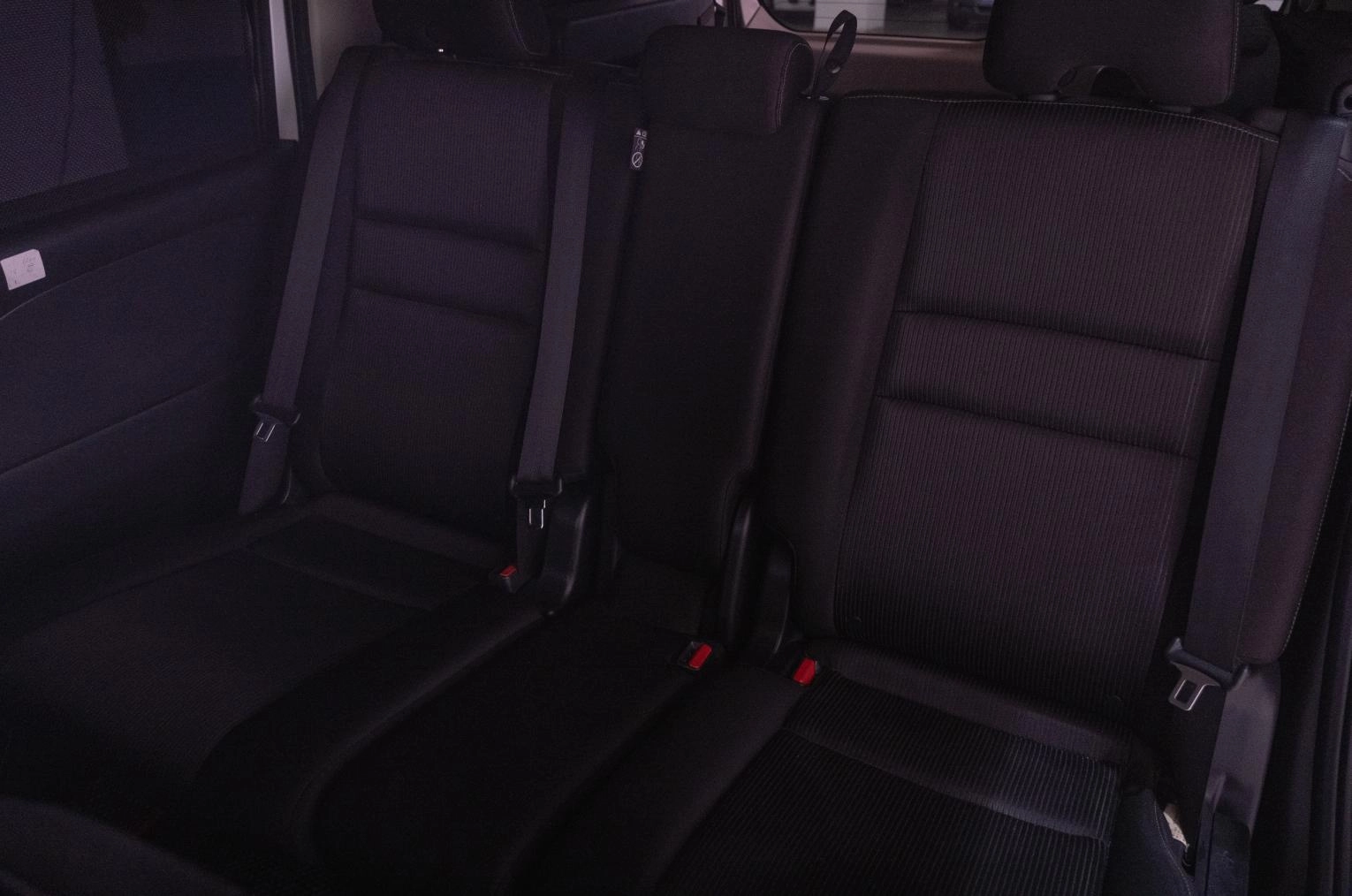 Nissan Serena 23 из 25