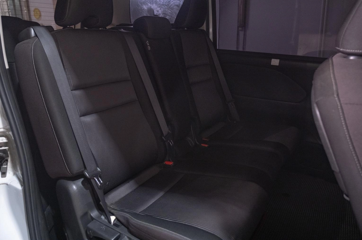 Nissan Serena 24 из 25