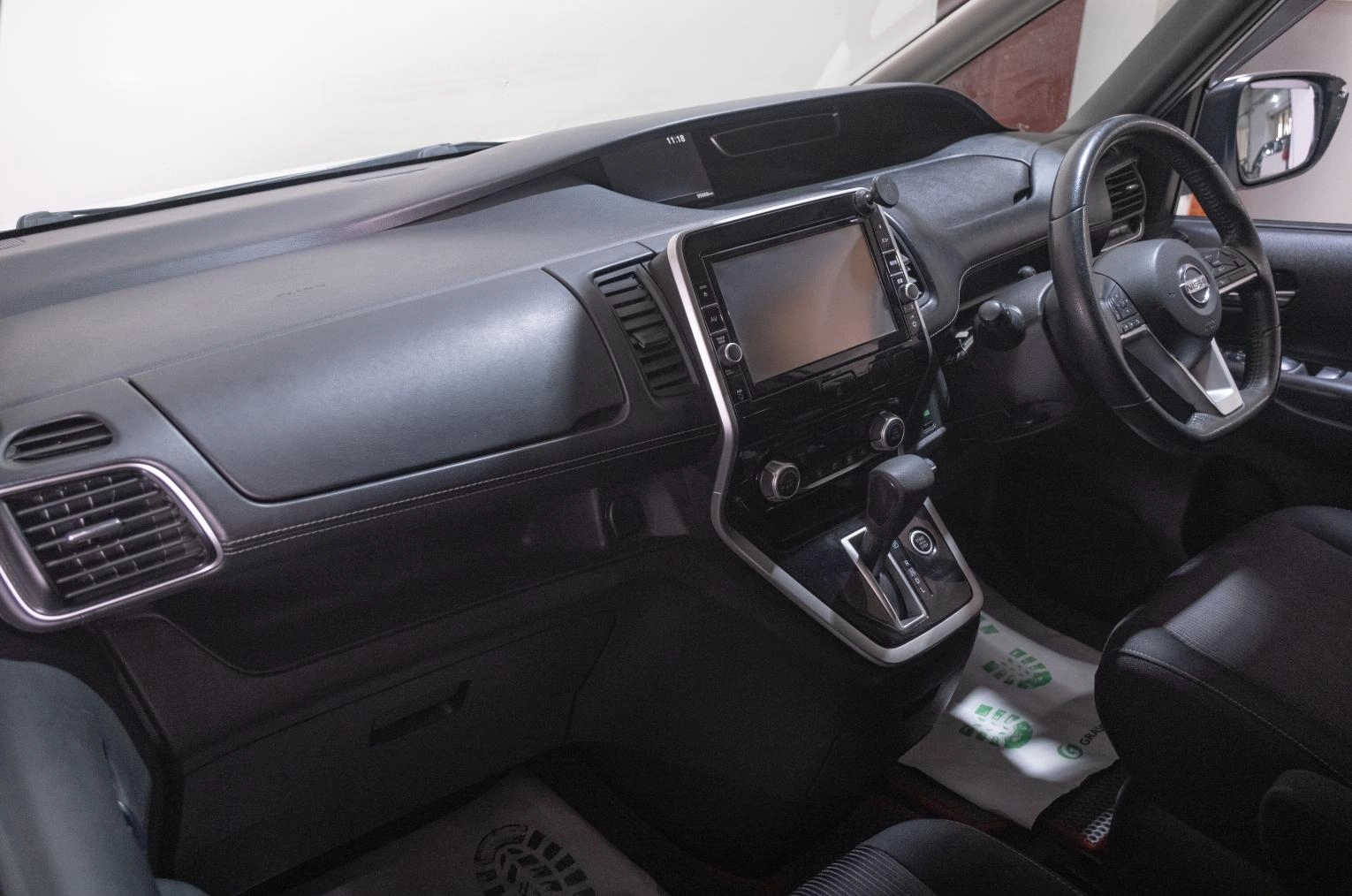 Nissan Serena 11 из 25