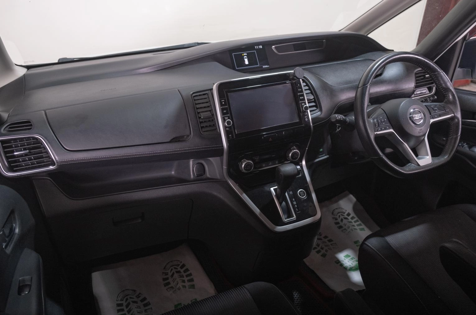 Nissan Serena 10 из 25