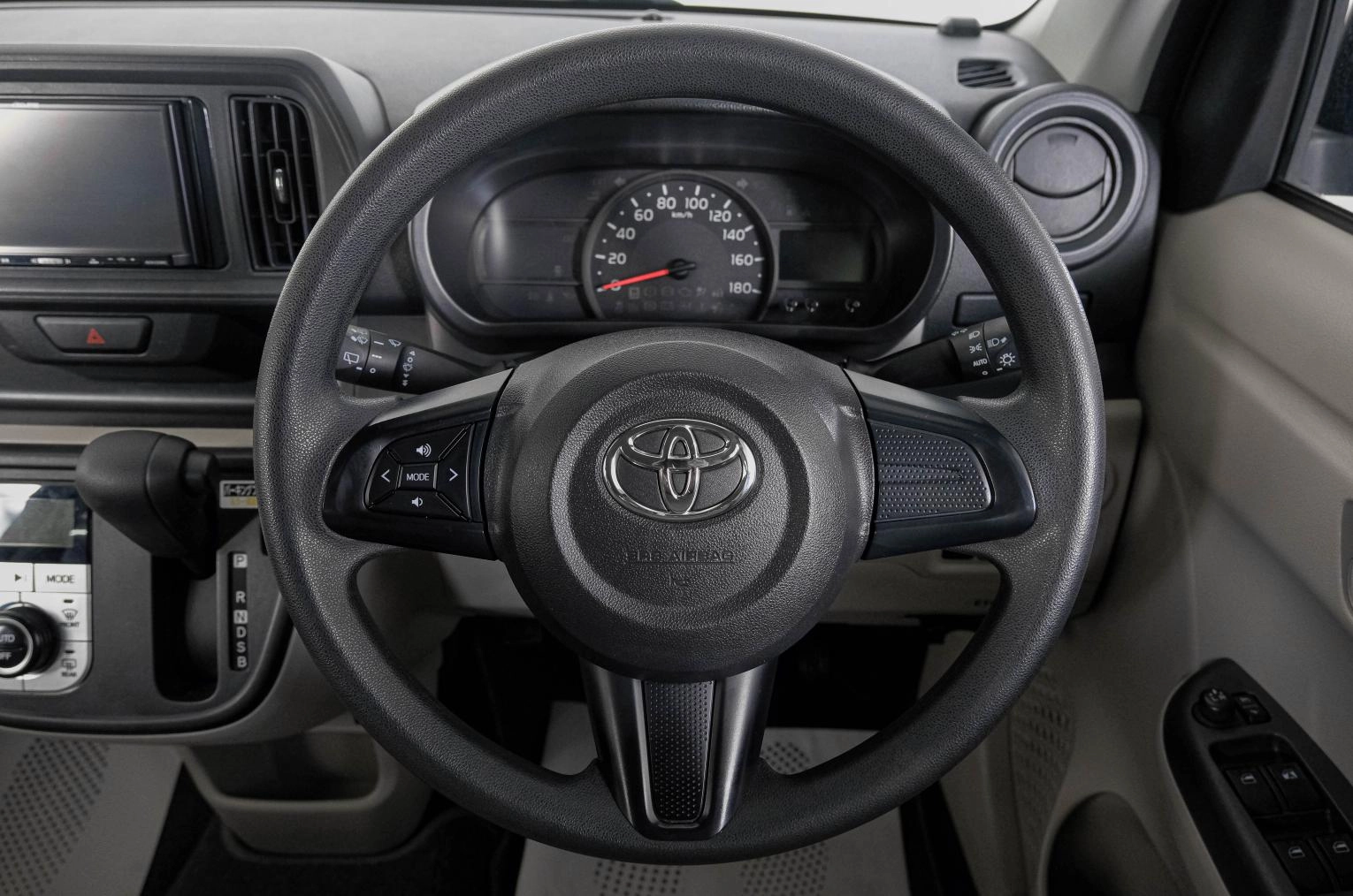 Toyota Passo 15 из 20