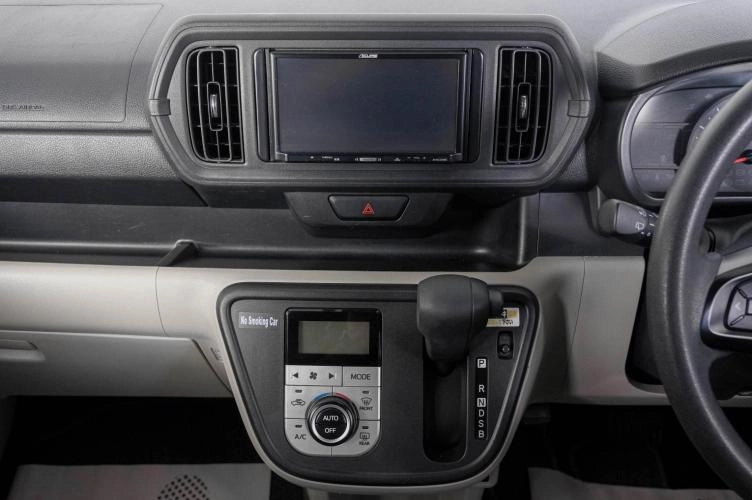 Toyota Passo 17 из 20