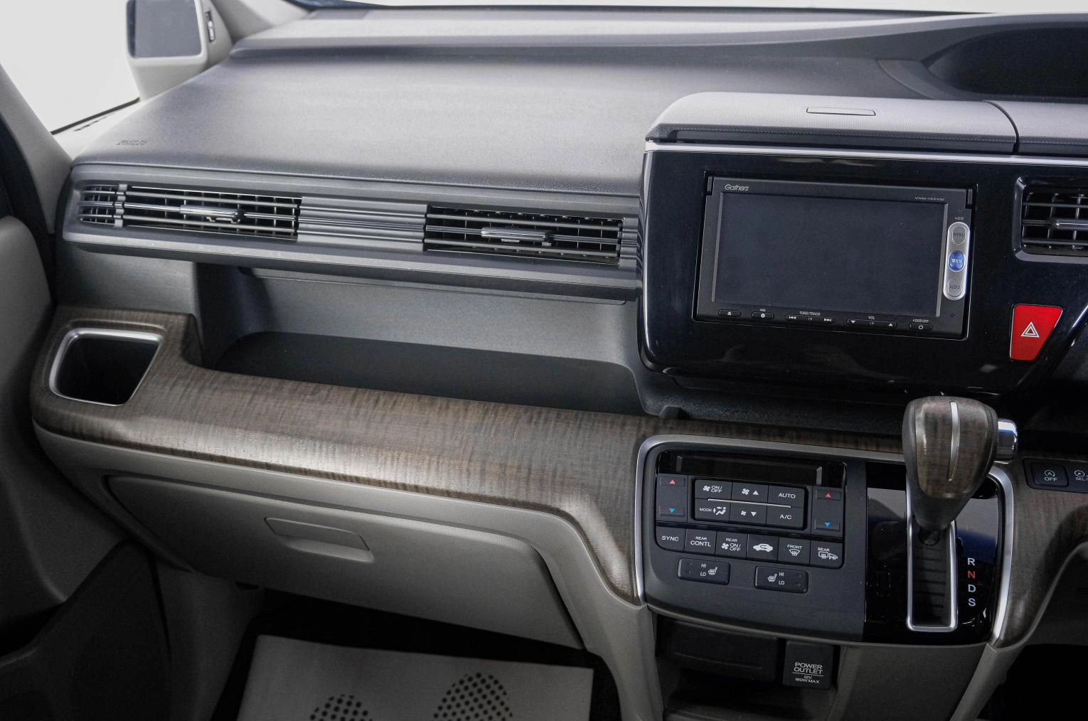 Honda Stepwgn 13 из 24