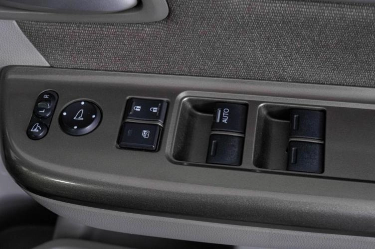 Honda Stepwgn 24 из 24