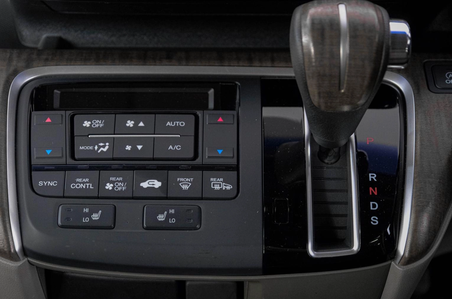 Honda Stepwgn 20 из 24