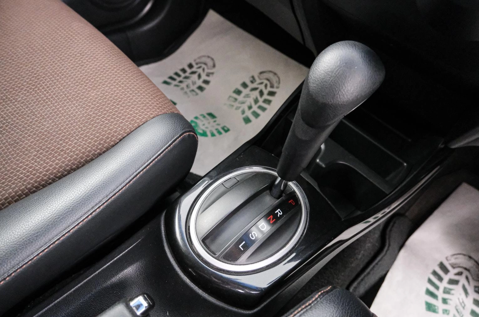 Honda Fit Shuttle 16 из 21