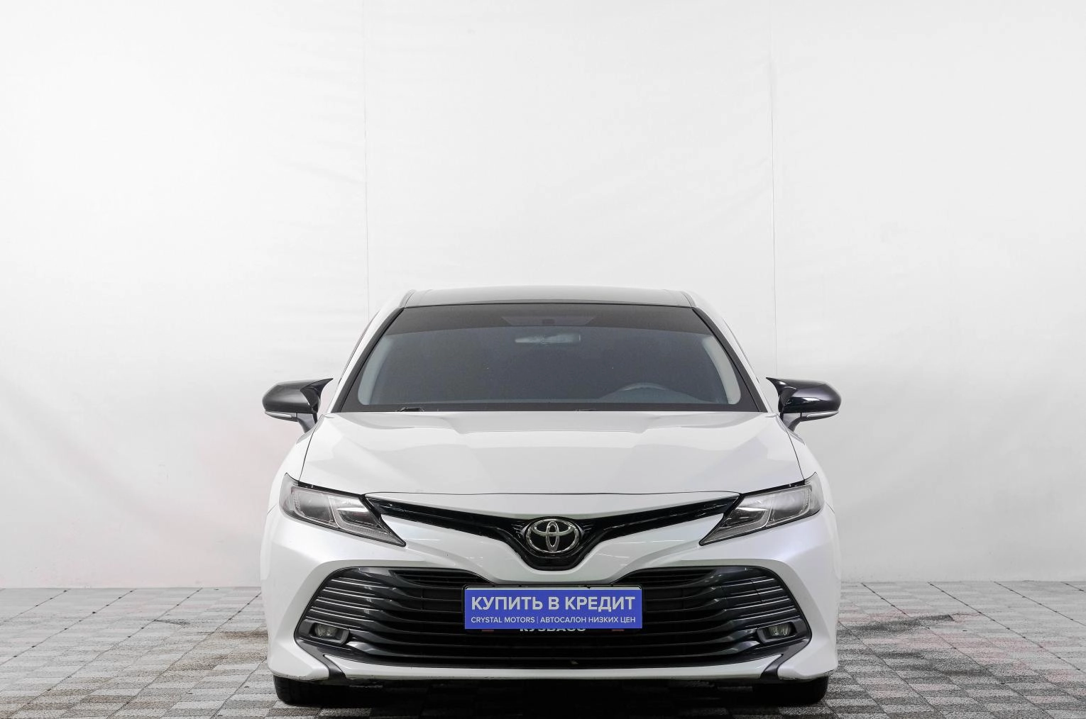 Toyota Camry 2 из 23