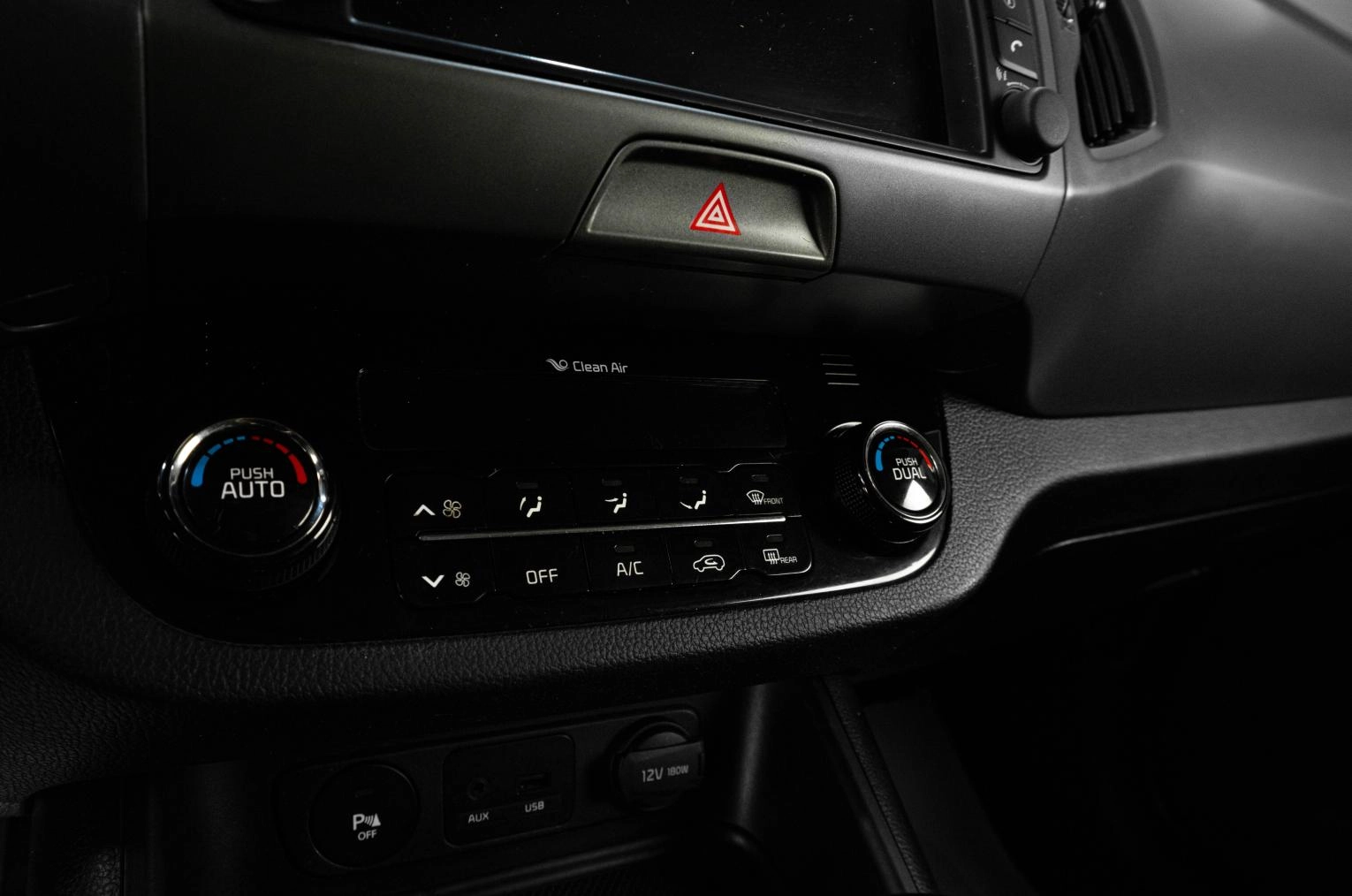 KIA Sportage 14 из 18