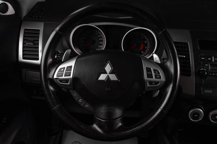Mitsubishi Outlander 14 из 21