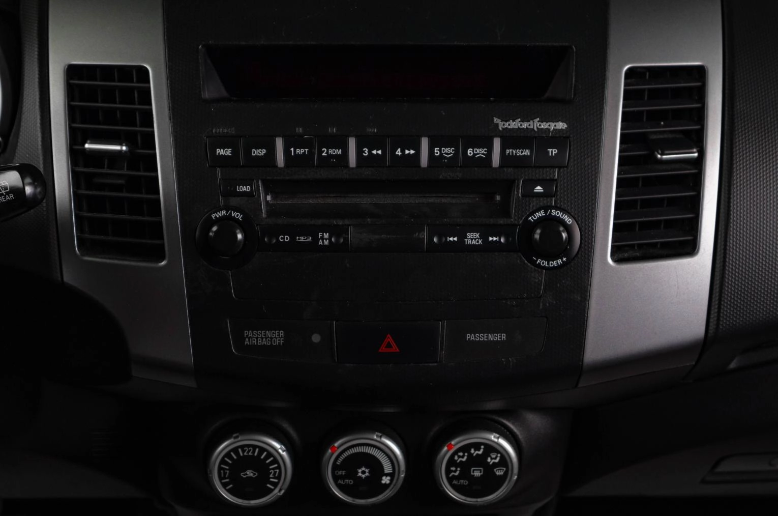 Mitsubishi Outlander 17 из 21