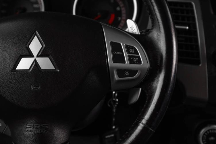 Mitsubishi Outlander 16 из 21