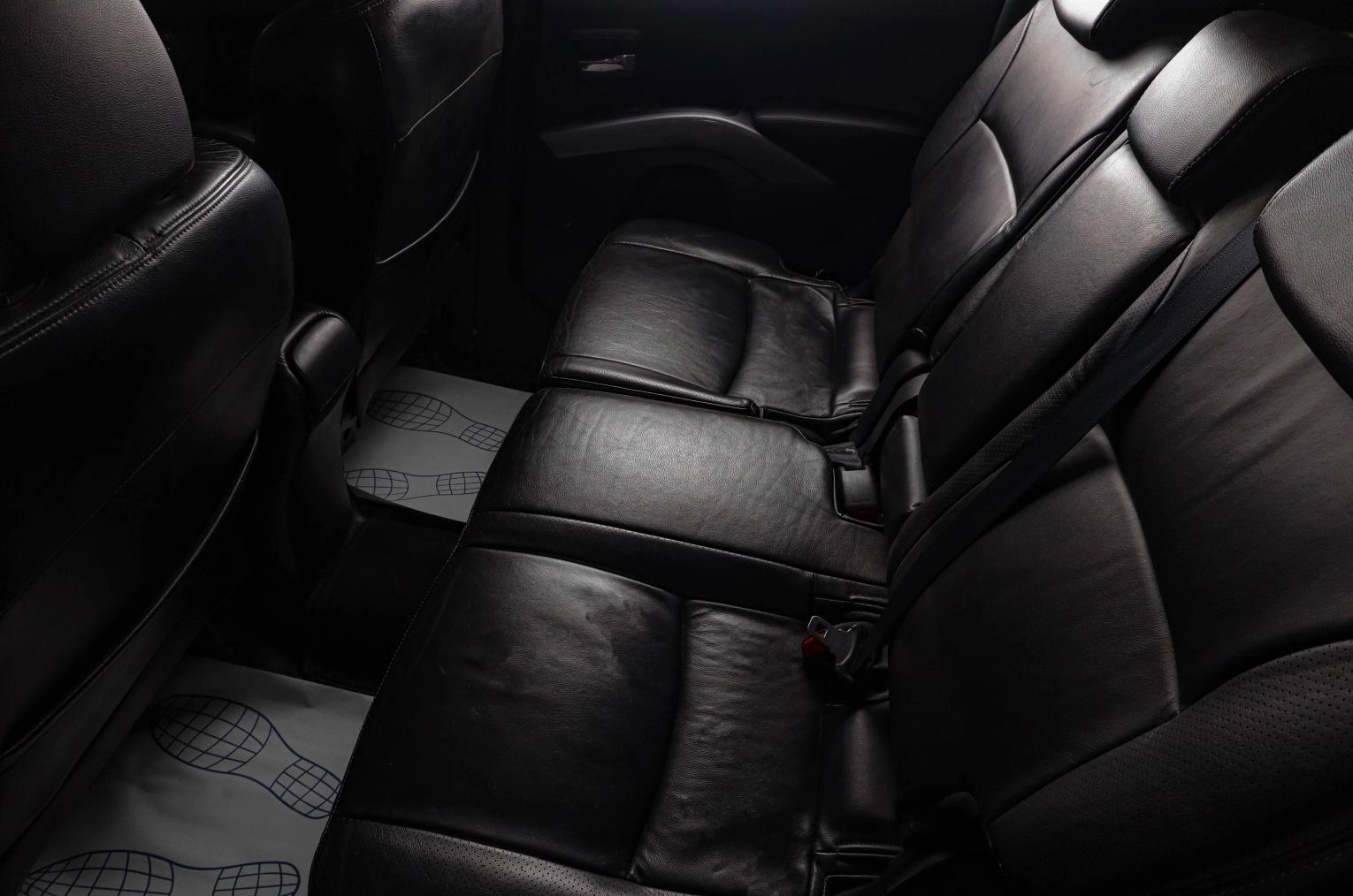 Mitsubishi Outlander 8 из 21