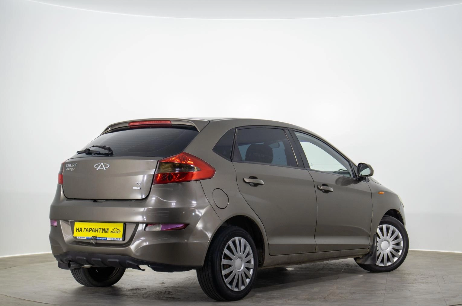 Chery Very 4 из 16