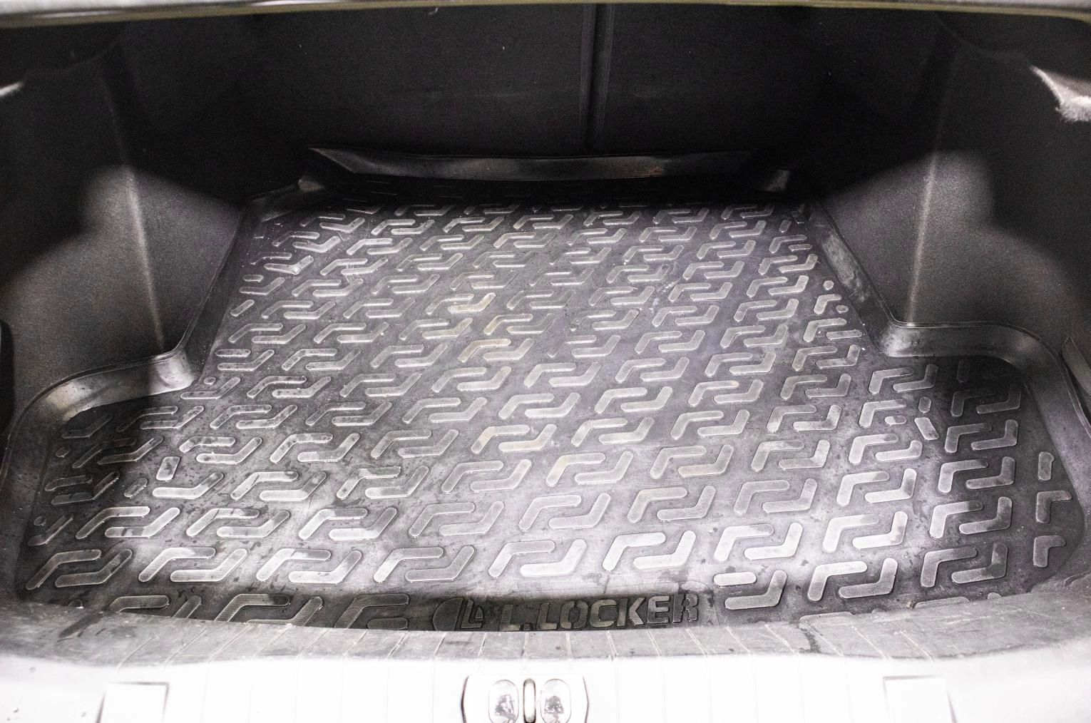 Peugeot 408 7 из 21