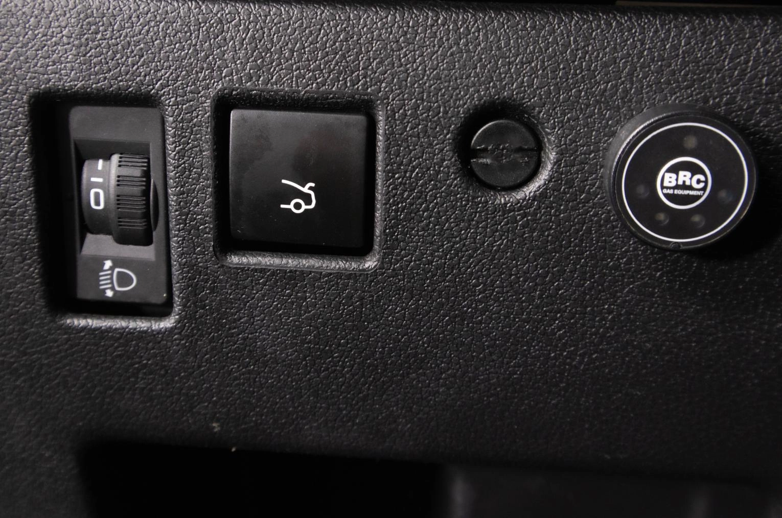 Peugeot 408 20 из 21