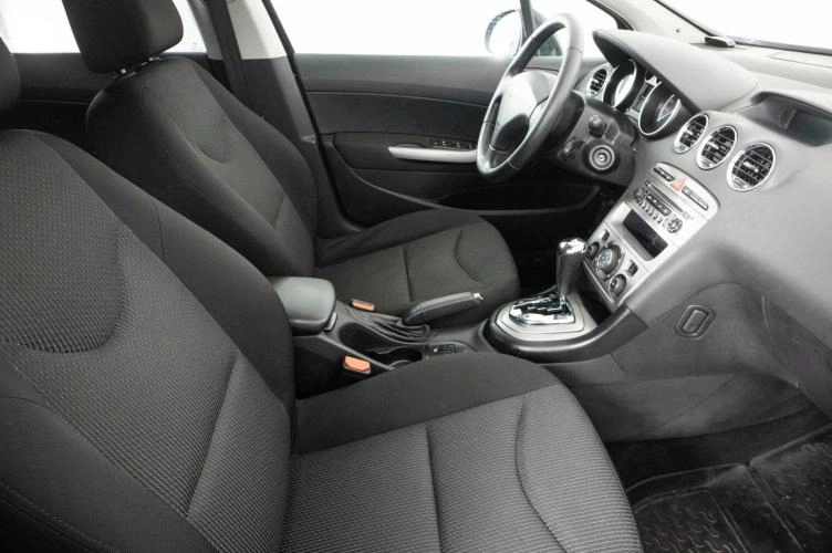 Peugeot 408 11 из 21