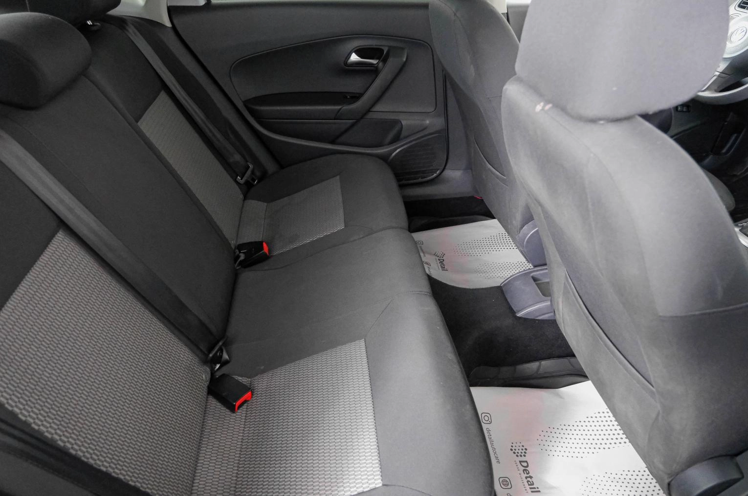 Volkswagen Polo 10 из 23