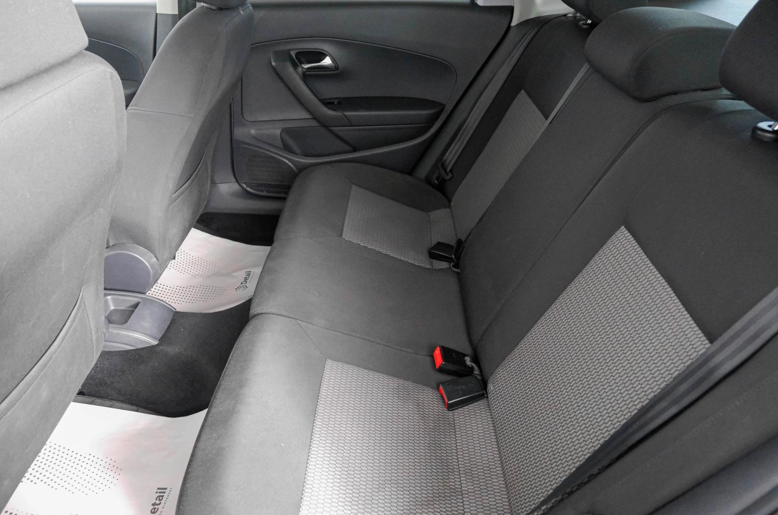 Volkswagen Polo 9 из 23