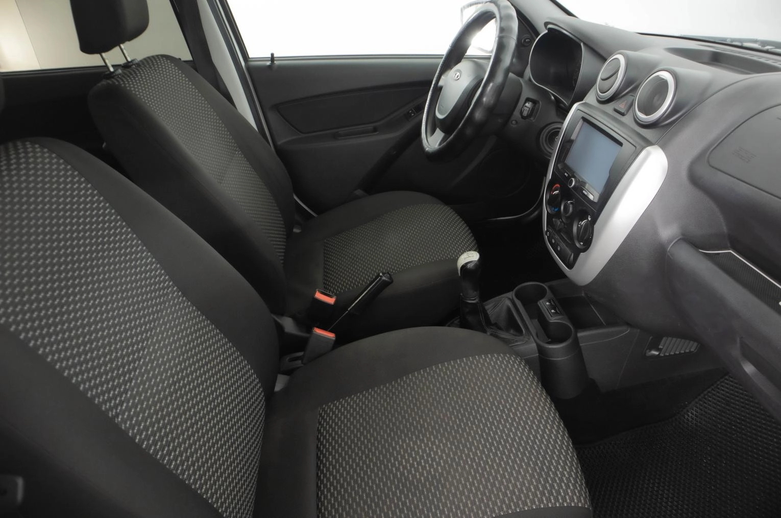 ВАЗ (LADA) Granta 11 из 20