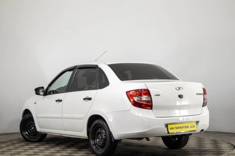 ВАЗ (LADA) Granta 6 из 20