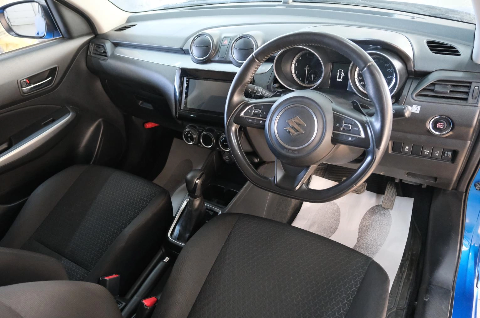 Suzuki Swift 10 из 22