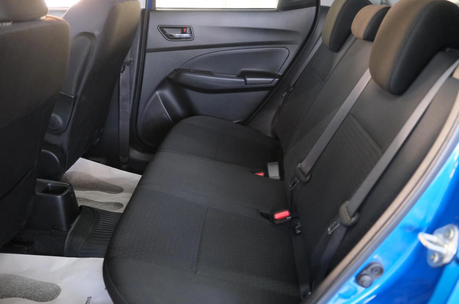 Suzuki Swift 21 из 22