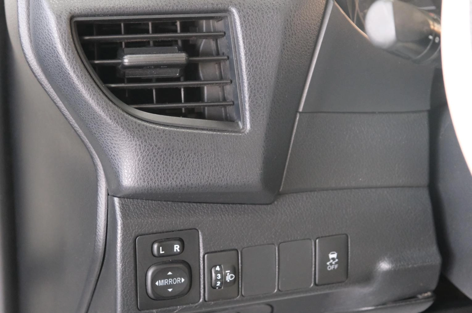 Toyota Corolla 9 из 23