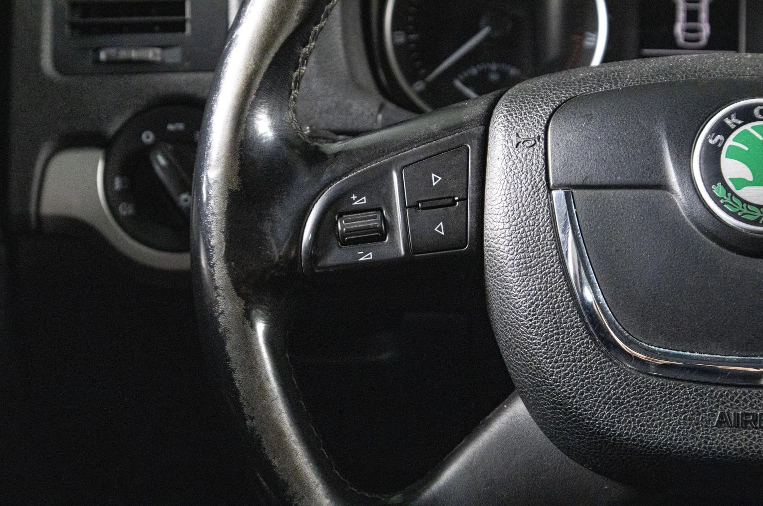 Skoda Octavia 10 из 19