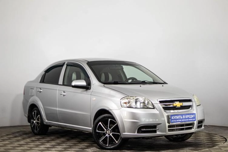 Chevrolet Aveo 1 из 5
