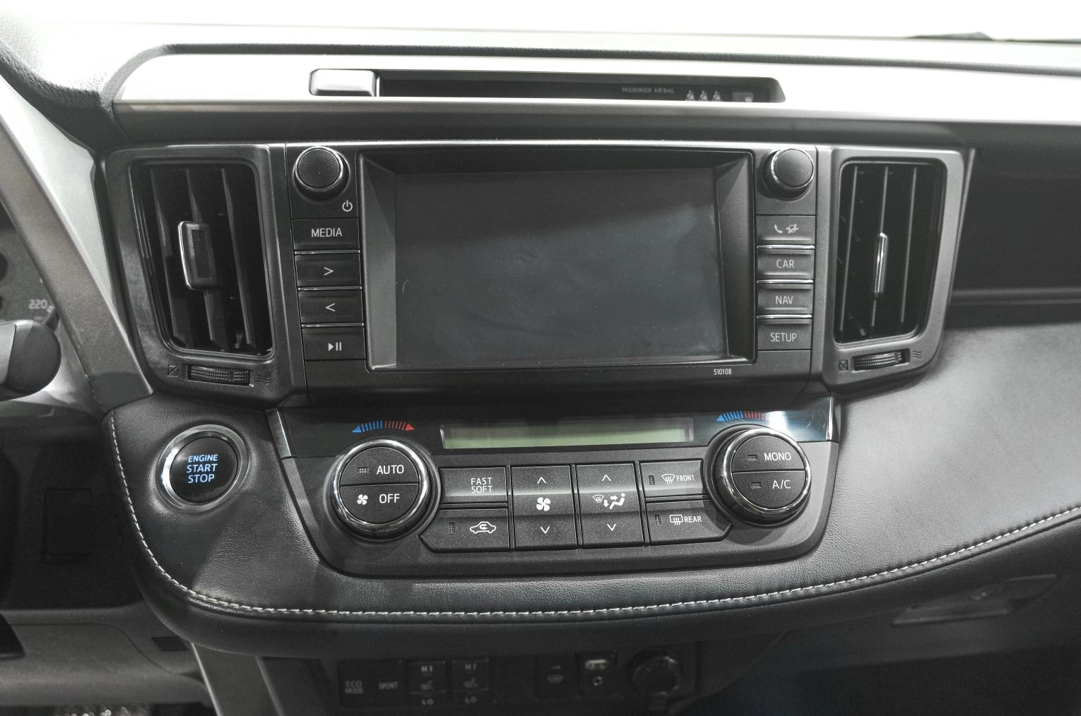 Toyota RAV4 23 из 26