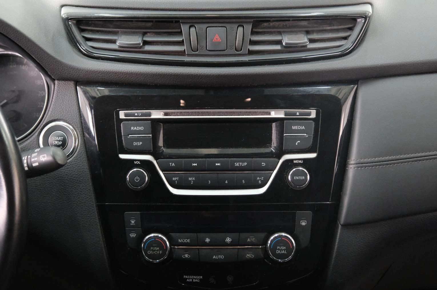 Nissan X-Trail 13 из 23