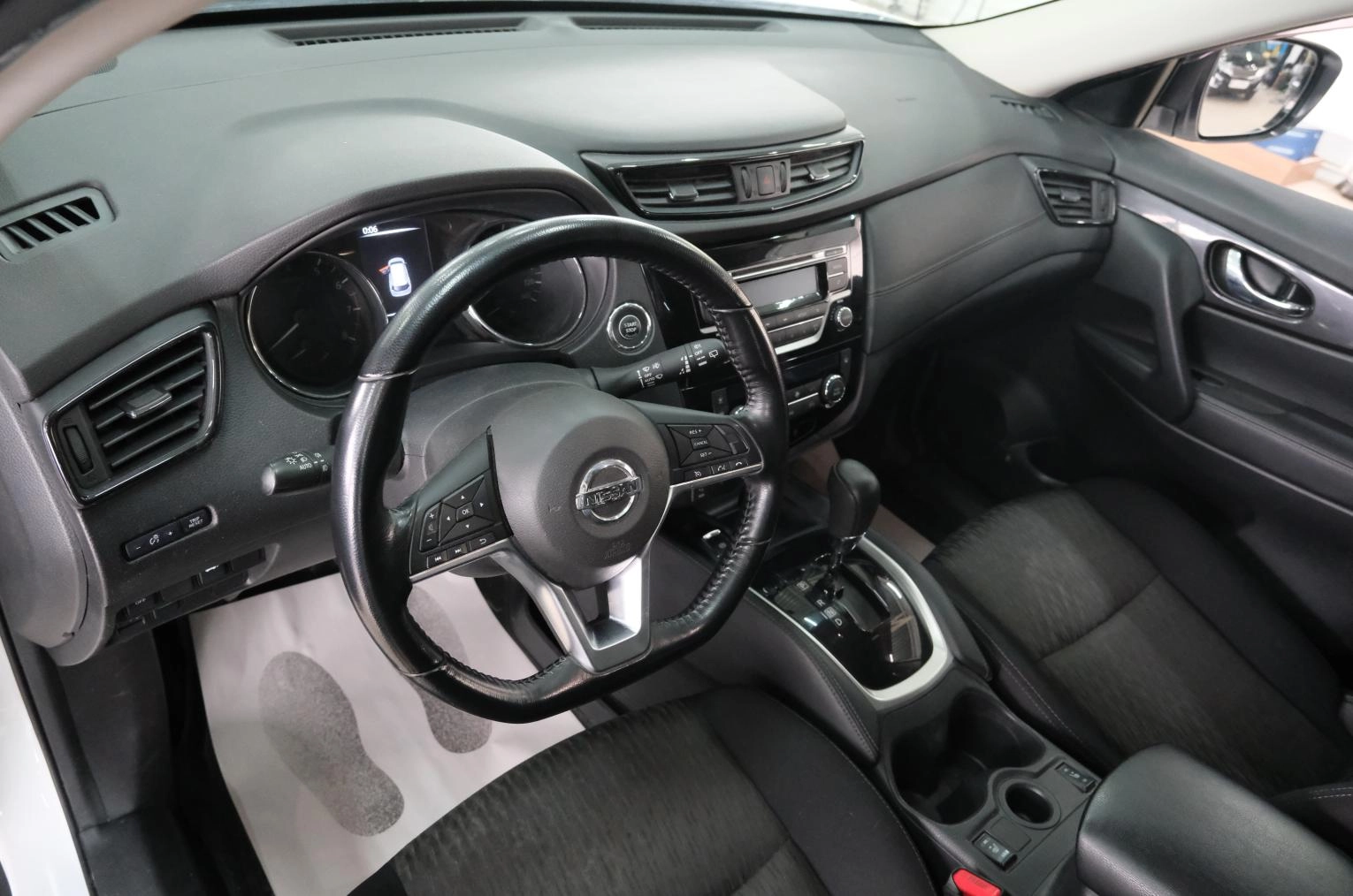 Nissan X-Trail 10 из 23