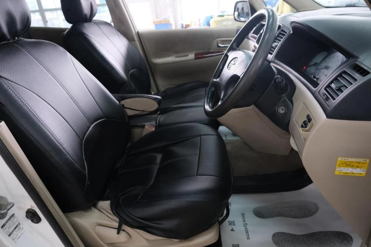 Toyota Corolla Spacio 7 из 22