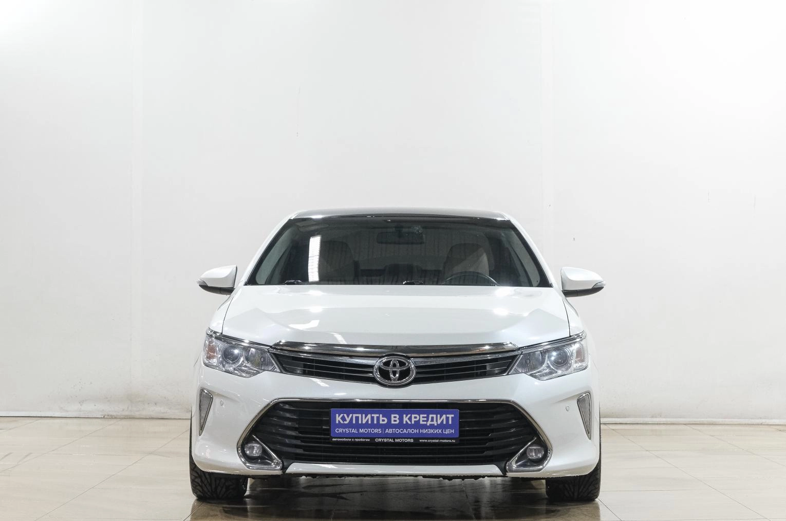 Toyota Camry 2 из 27