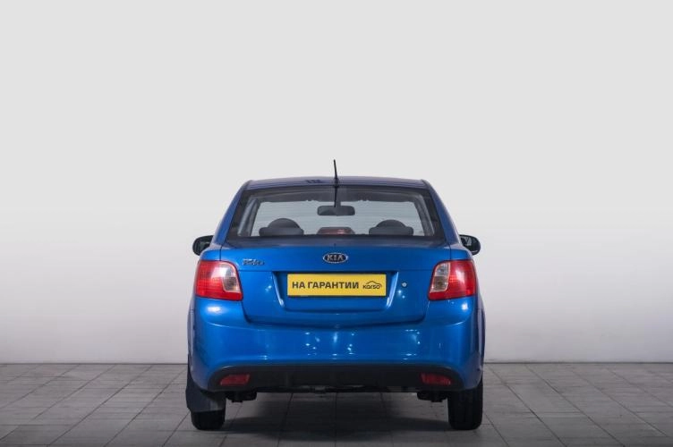 KIA Rio 4 из 5