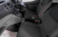 Nissan NV200 8 из 18